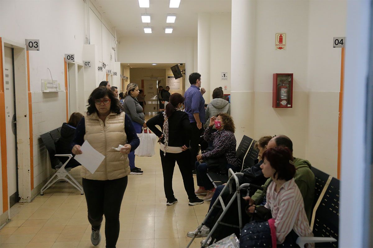 La crisis sanitaria en CABA: vaciamiento y saturación de la salud, ¿una realidad negada?